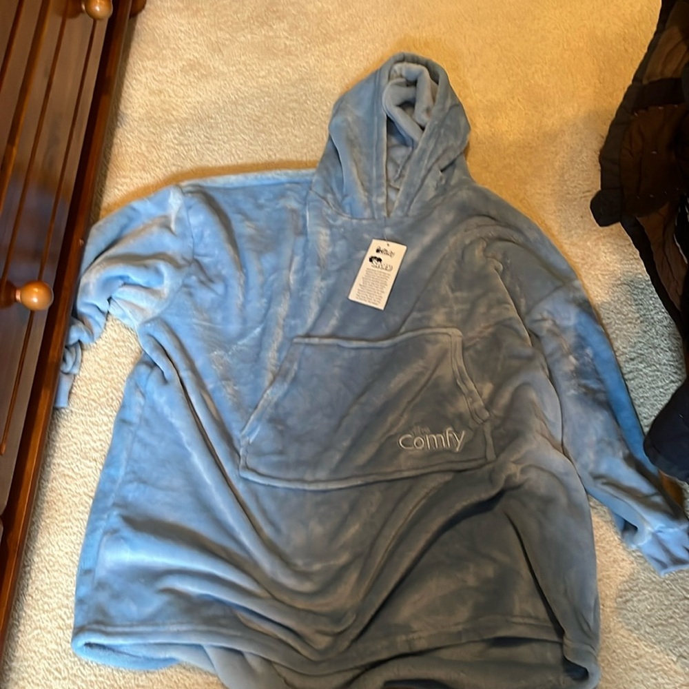 Unused Kids Large Comfy (Wearable Blanket).